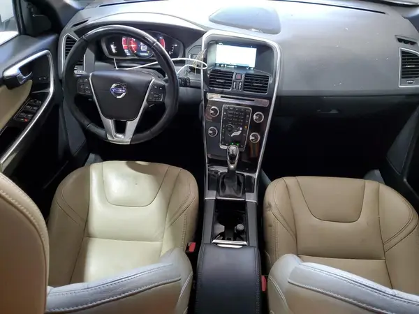 YV449MRM4G2889465 2016 VOLVO XC60 - Image 8