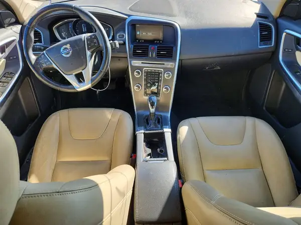 YV449MRM6G2876328 2016 VOLVO XC60 - Image 8