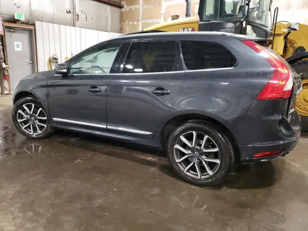 YV449MRM6G2902989 2016 VOLVO XC60 - Image 2