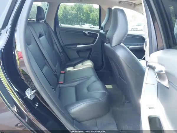 YV449MRM6G2912535 2016 VOLVO XC60 - Image 8