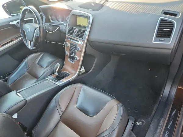 YV449MRM6G2914950 2016 VOLVO XC60 - Image 8