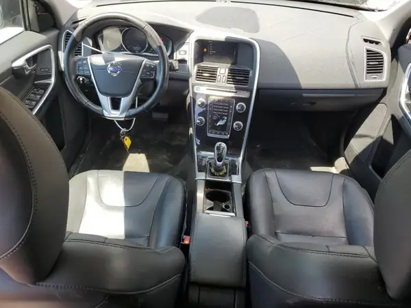 YV449MRM9G2880647 2016 VOLVO XC60 - Image 8