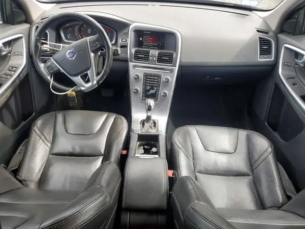 YV449MRR0H2006085 2017 VOLVO XC60 - Image 8