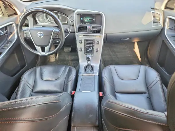 YV449MRR0H2088707 2017 VOLVO XC60 - Image 8