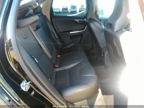 YV449MRR1H2020173 2017 VOLVO XC60 - Image 8
