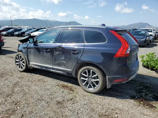 YV449MRR2H2075943 2017 VOLVO XC60 - Image 2