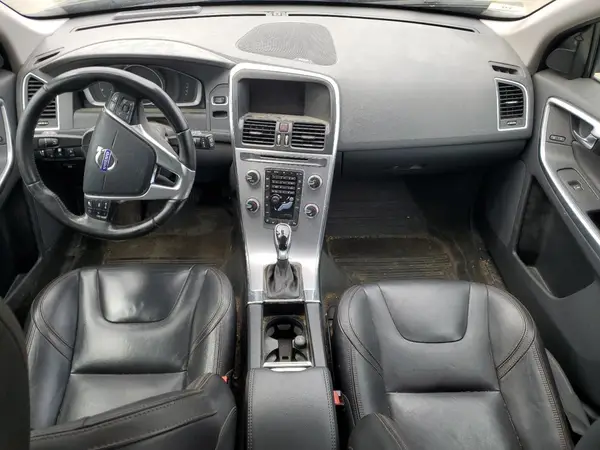 YV449MRR2H2191966 2017 VOLVO XC60 - Image 8
