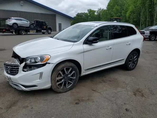 YV449MRR2H2200455 2017 VOLVO XC60 - Image 1