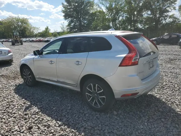 YV449MRR2H2200505 2017 VOLVO XC60 - Image 2