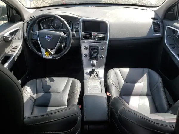 YV449MRR2H2200505 2017 VOLVO XC60 - Image 8