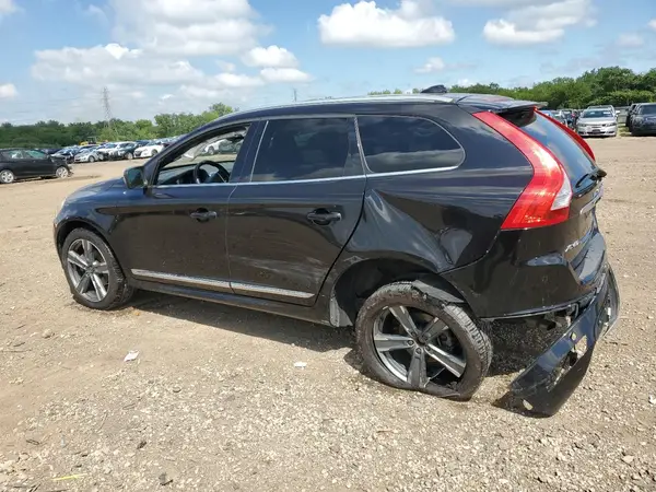 YV449MRR4H2064331 2017 VOLVO XC60 - Image 2
