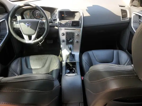 YV449MRR4H2064331 2017 VOLVO XC60 - Image 8