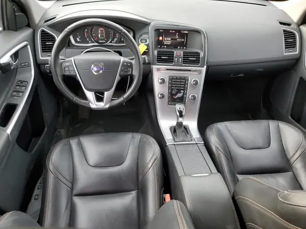 YV449MRR4H2193671 2017 VOLVO XC60 - Image 8