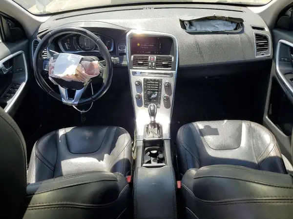 YV449MRR4H2222523 2017 VOLVO XC60 - Image 8