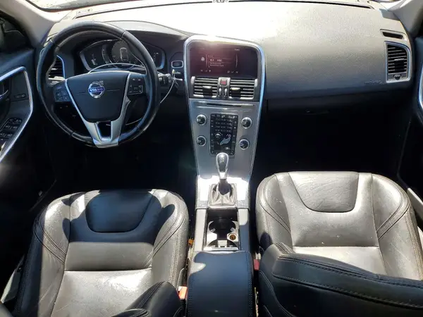 YV449MRR5H2126741 2017 VOLVO XC60 - Image 8