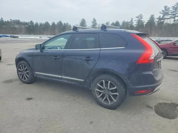 YV449MRR5H2192741 2017 VOLVO XC60 - Image 2