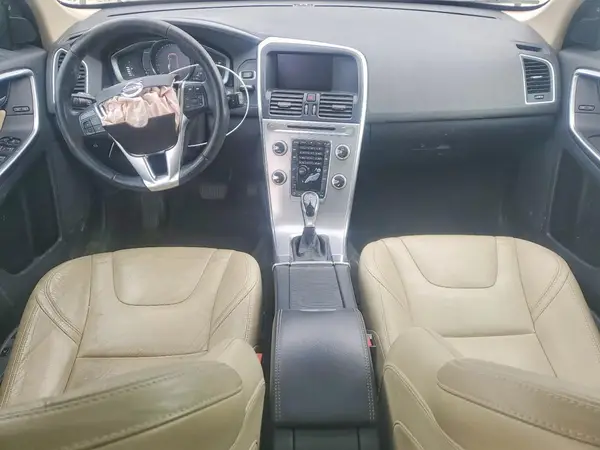 YV449MRR5H2192741 2017 VOLVO XC60 - Image 8