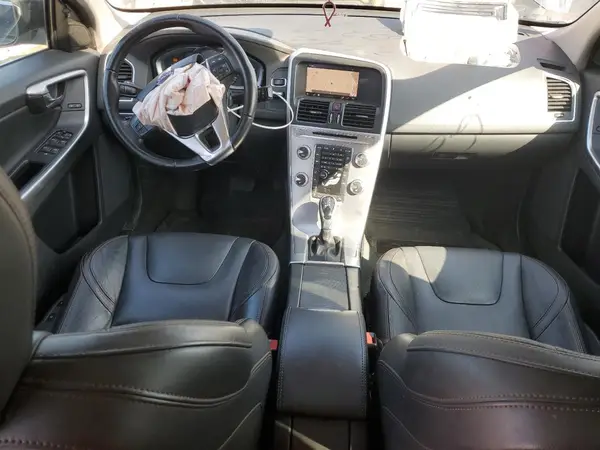 YV449MRR5H2199639 2017 VOLVO XC60 - Image 8