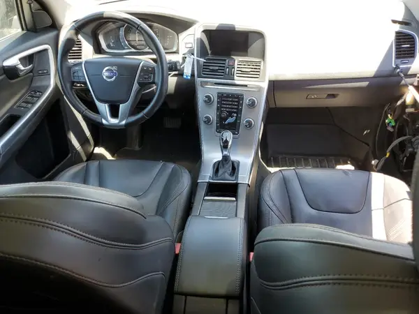 YV449MRR5H2225849 2017 VOLVO XC60 - Image 8
