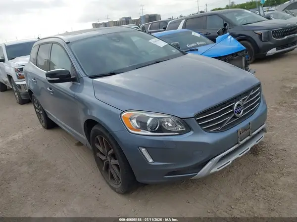 YV449MRR6H2068820 2017 VOLVO XC60 - Image 1