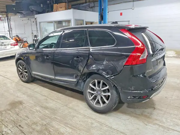 YV449MRR6H2111732 2017 VOLVO XC60 - Image 2