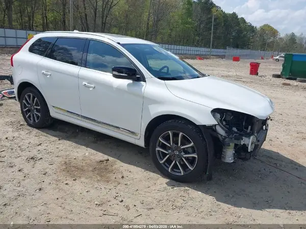 YV449MRR7H2031307 2017 VOLVO XC60 - Image 1