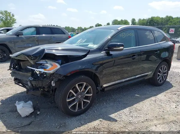 YV449MRR7H2189016 2017 VOLVO XC60 - Image 2