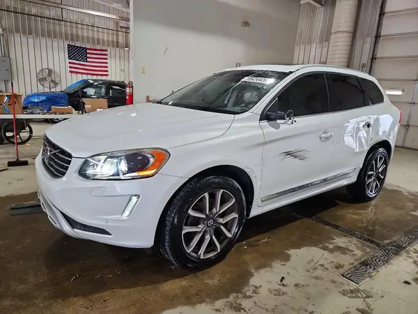 YV449MRR7H2207305 2017 VOLVO XC60 - Image 1