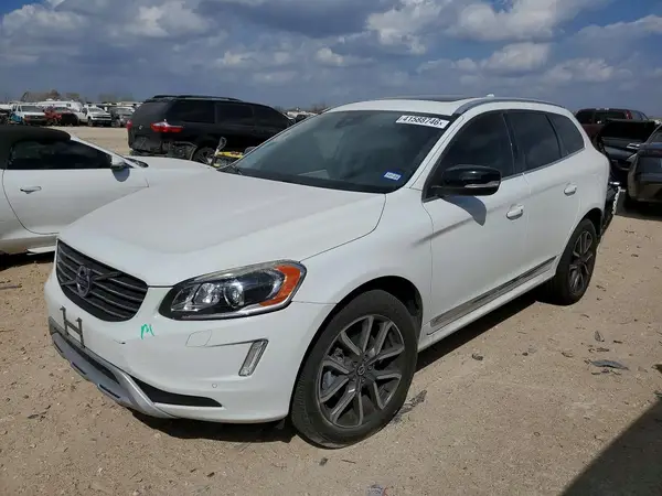 YV449MRR8H2030893 2017 VOLVO XC60 - Image 1