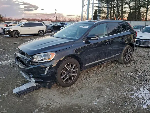 YV449MRR8H2175111 2017 VOLVO XC60 - Image 1
