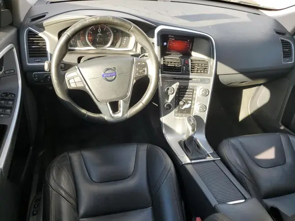 YV449MRR8H2223271 2017 VOLVO XC60 - Image 8