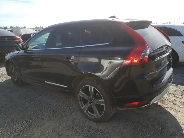 YV449MRR9H2081108 2017 VOLVO XC60 - Image 2