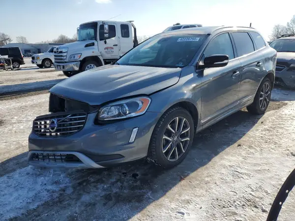 YV449MRR9H2122787 2017 VOLVO XC60 - Image 1