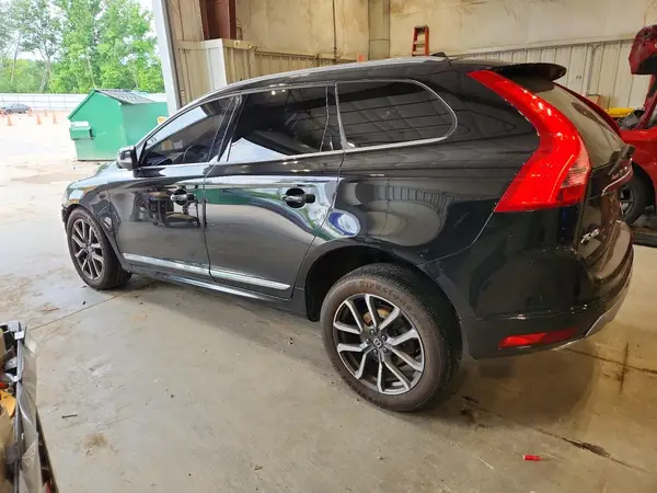 YV449MRR9H2130985 2017 VOLVO XC60 - Image 2