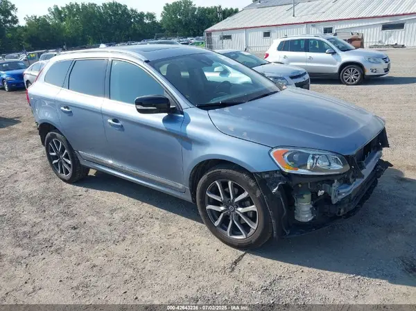 YV449MRR9H2130999 2017 VOLVO XC60 - Image 1