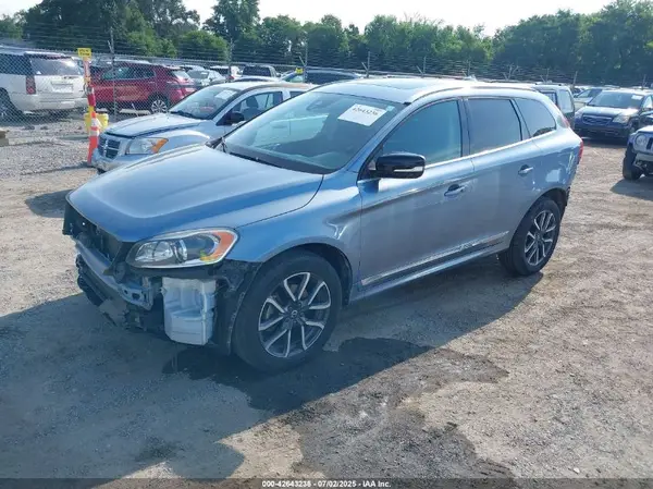 YV449MRR9H2130999 2017 VOLVO XC60 - Image 2