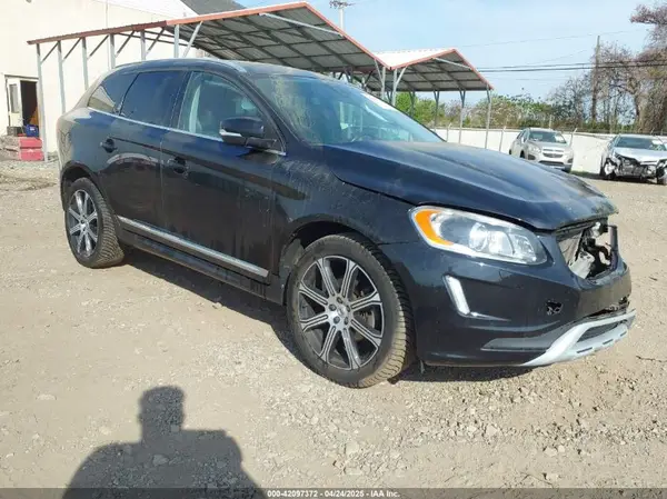 YV449MRR9H2223313 2017 VOLVO XC60 - Image 1