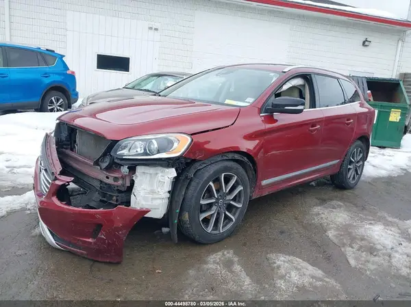 YV449MRRXH2205144 2017 VOLVO XC60 - Image 2
