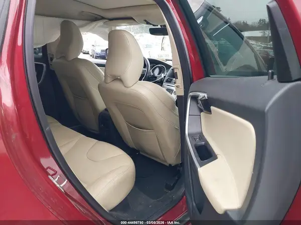 YV449MRRXH2205144 2017 VOLVO XC60 - Image 8