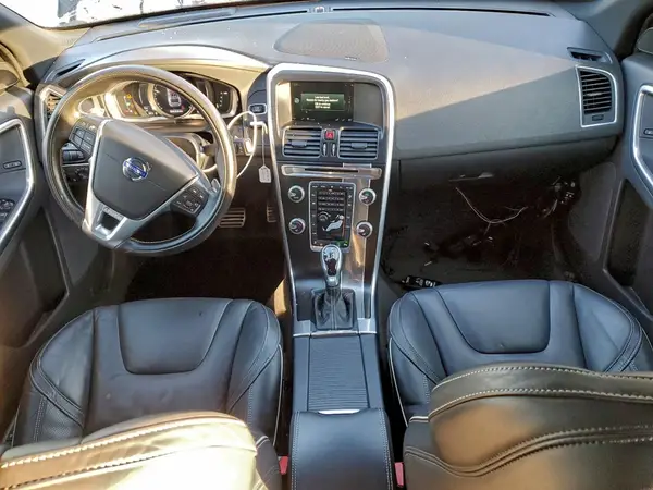 YV449MRS0G2867008 2016 VOLVO XC60 - Image 8