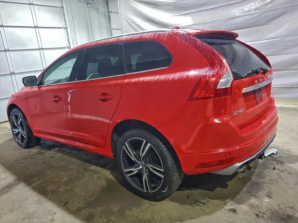 YV449MRS1H2067173 2017 VOLVO XC60 - Image 2