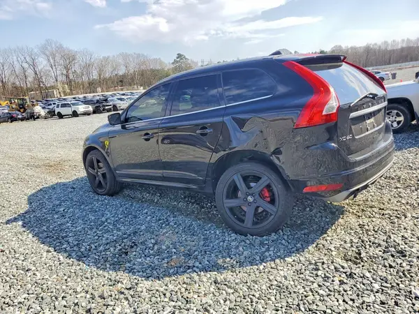YV449MRS4G2923970 2016 VOLVO XC60 - Image 2