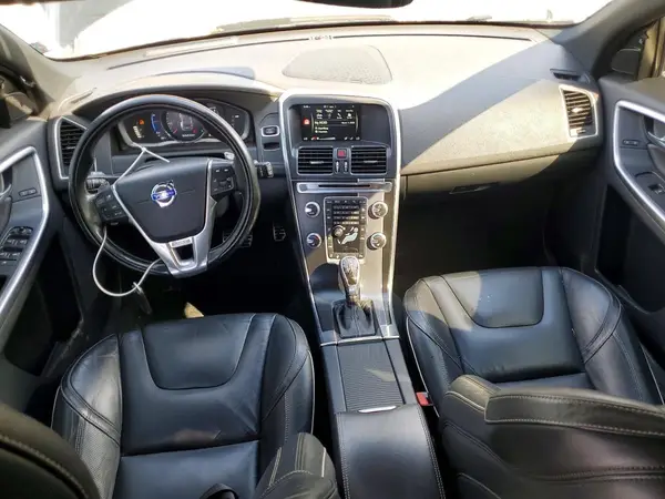 YV449MRS4G2923970 2016 VOLVO XC60 - Image 8