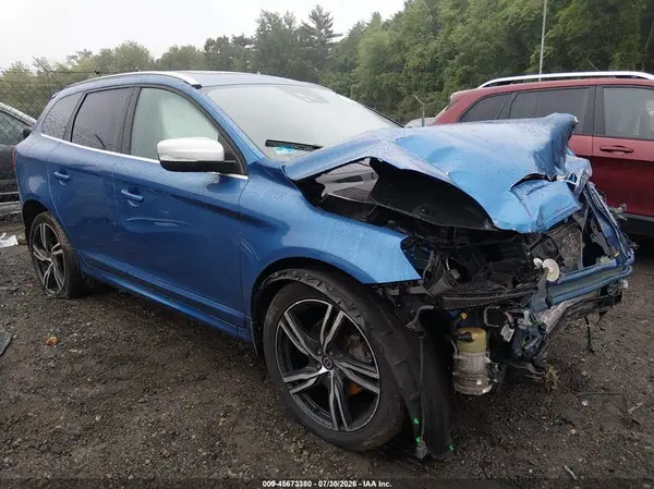 YV449MRS7H2063189 2017 VOLVO XC60 - Image 1