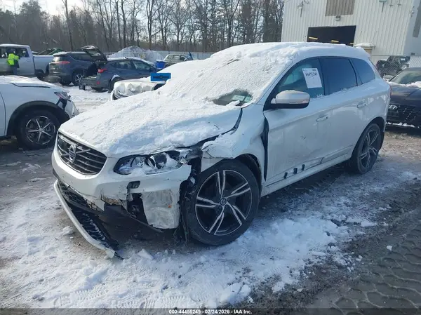 YV449MRSXH2183777 2017 VOLVO XC60 - Image 2