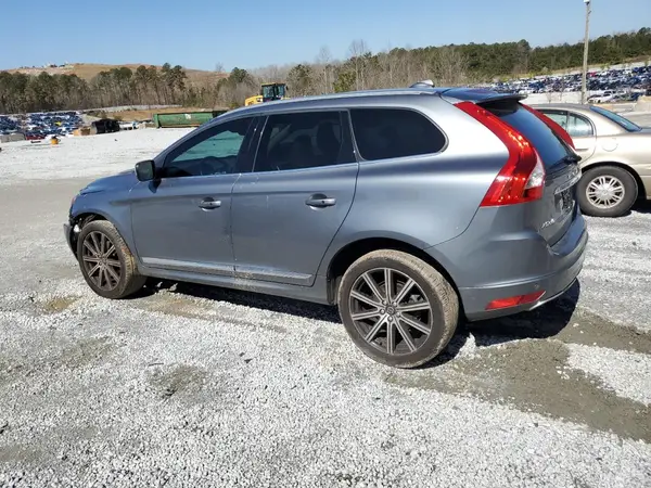 YV449MRU1H2124487 2017 VOLVO XC60 - Image 2
