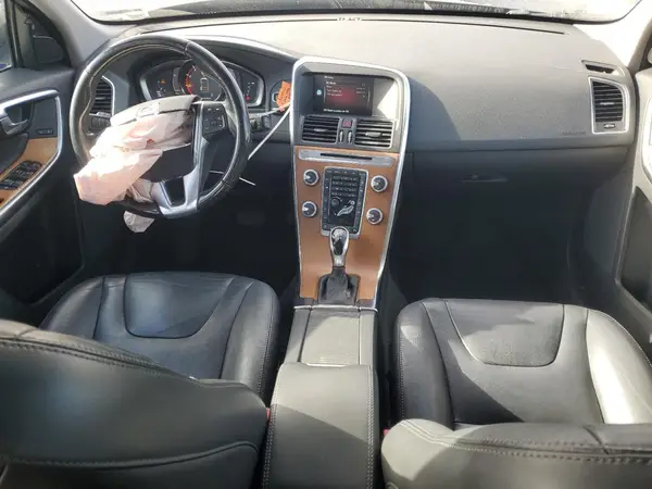 YV449MRU2H2114311 2017 VOLVO XC60 - Image 8