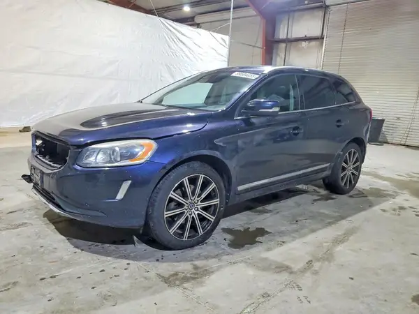 YV449MRU4H2109028 2017 VOLVO XC60 - Image 1