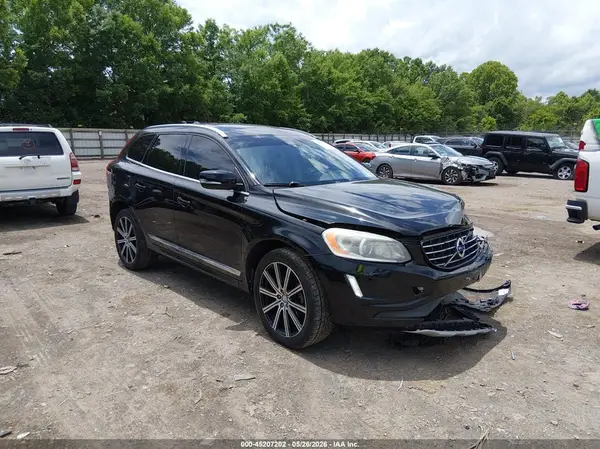 YV449MRU4H2215804 2017 VOLVO XC60 - Image 1