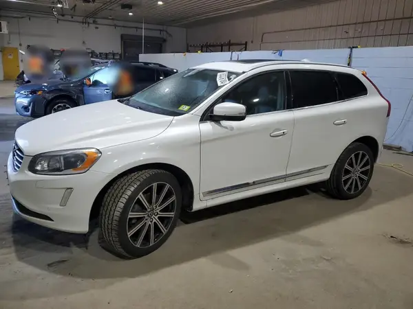 YV449MRU6H2094161 2017 VOLVO XC60 - Image 1